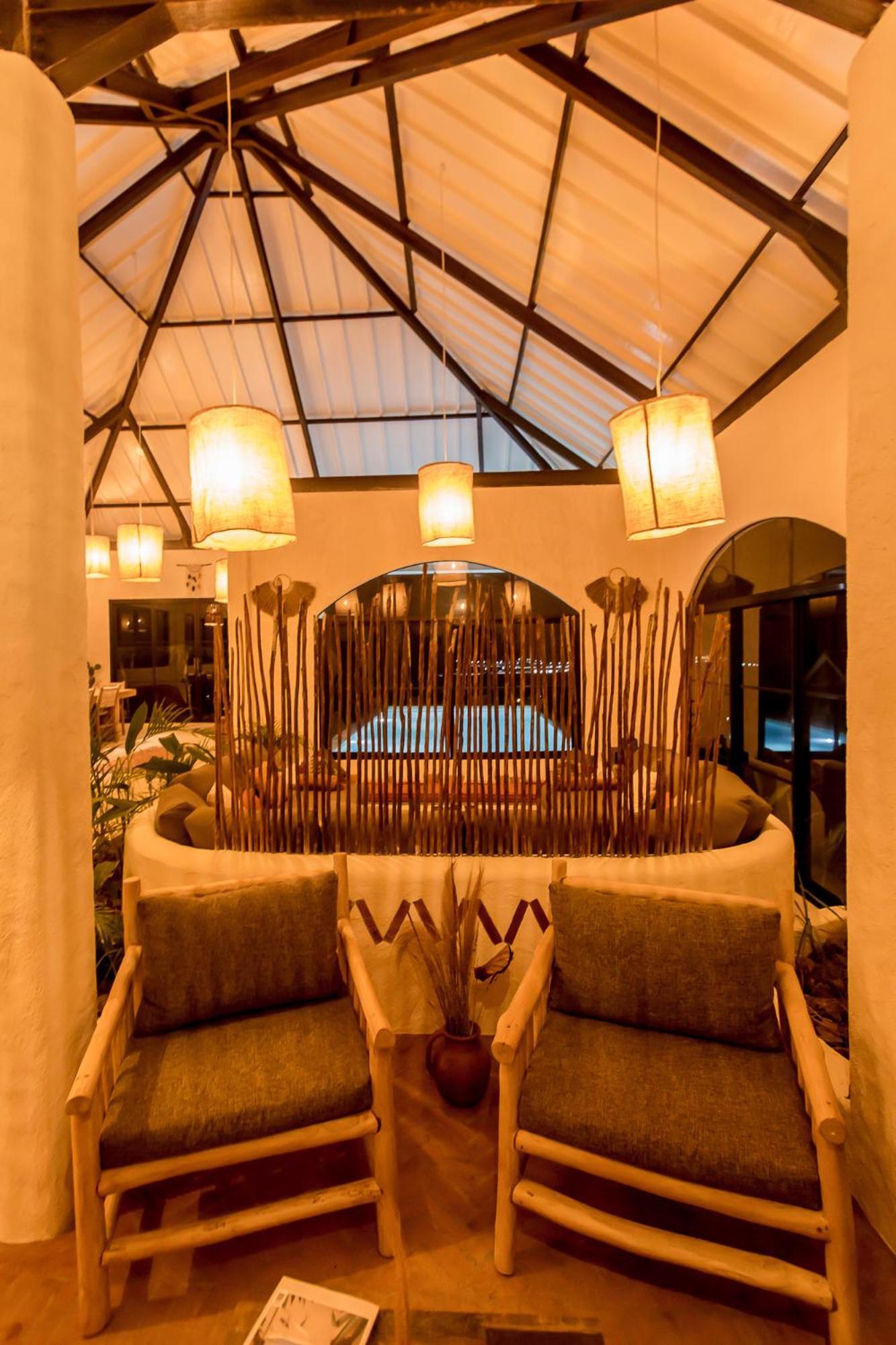 Drop In Surf Lodge Kuta  Zewnętrze zdjęcie