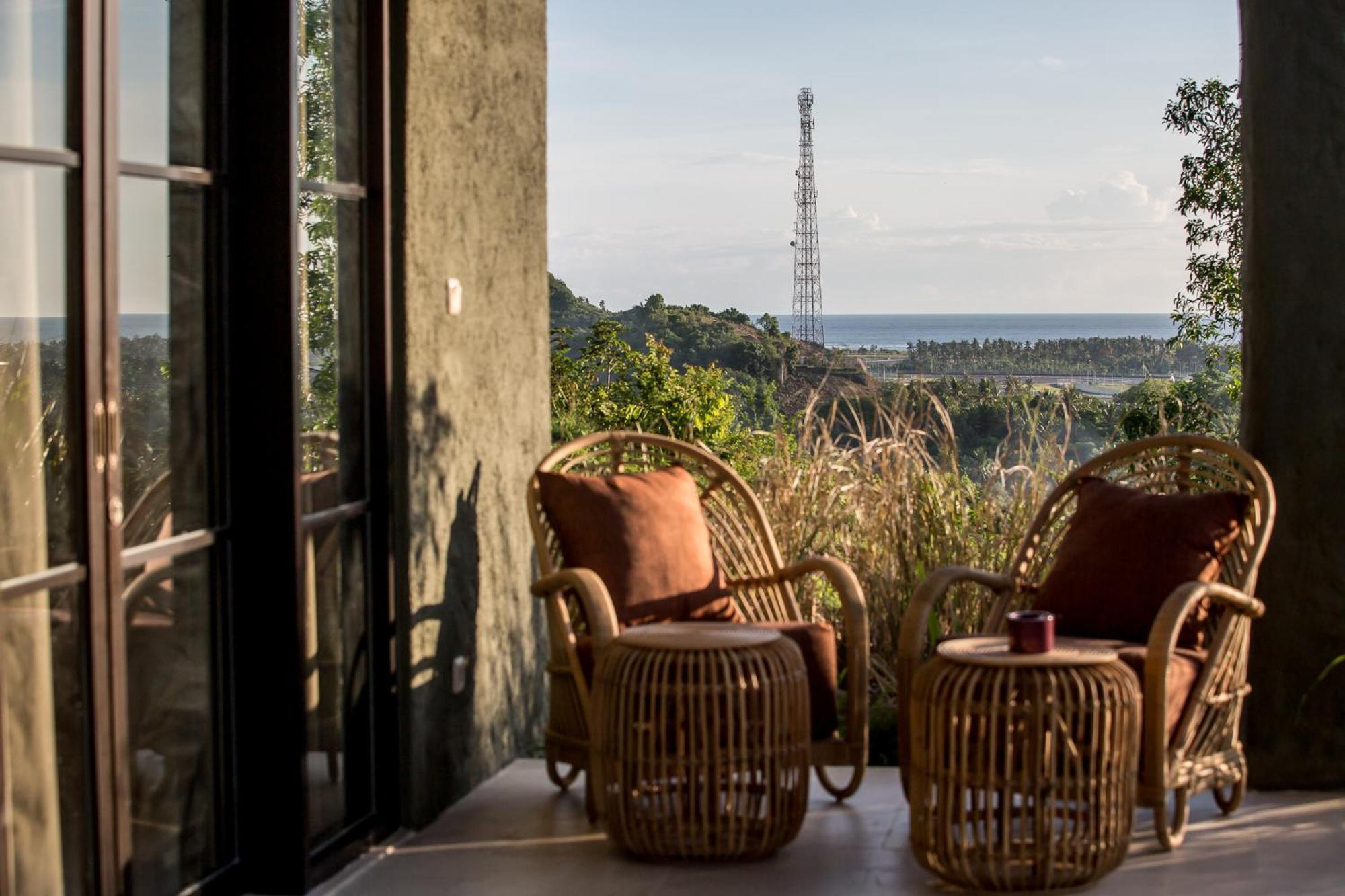 Drop In Surf Lodge Kuta  Zewnętrze zdjęcie