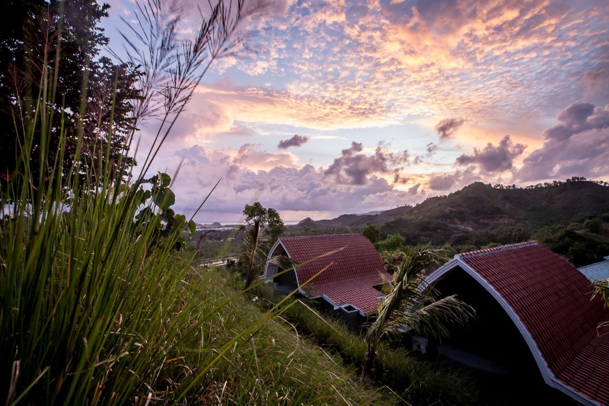 Drop In Surf Lodge Kuta  Zewnętrze zdjęcie